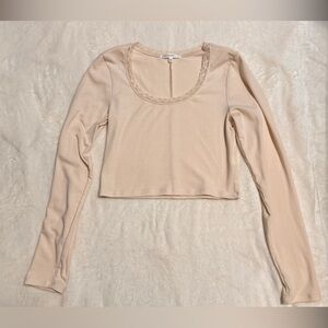 Antistar Size Medium Long Sleeve Beige Crop Tpp. New Condition/never worn.